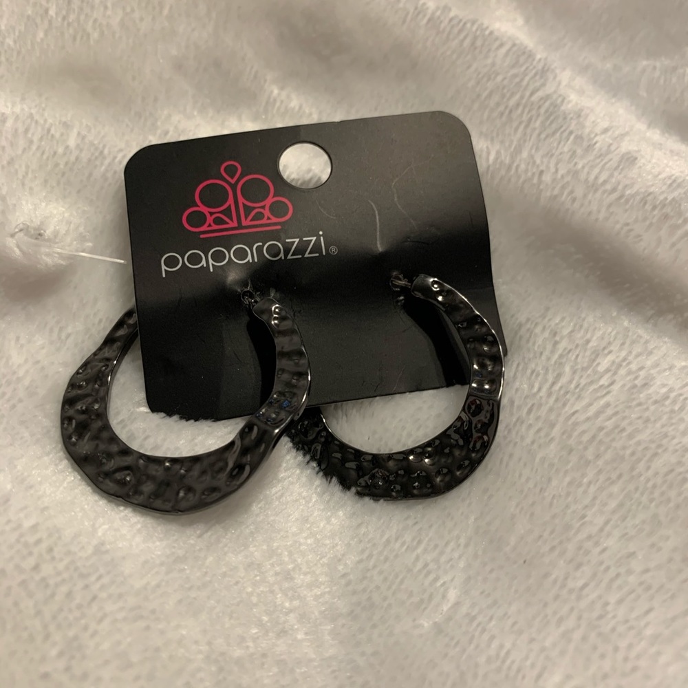 Gypsy Grandeur Black Hoop Earrings Paparrazzi!!!!